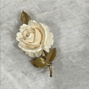 Brooch Pin Rose White Celluloid 3D GoldTone Stem Textured Leaves Vintage
